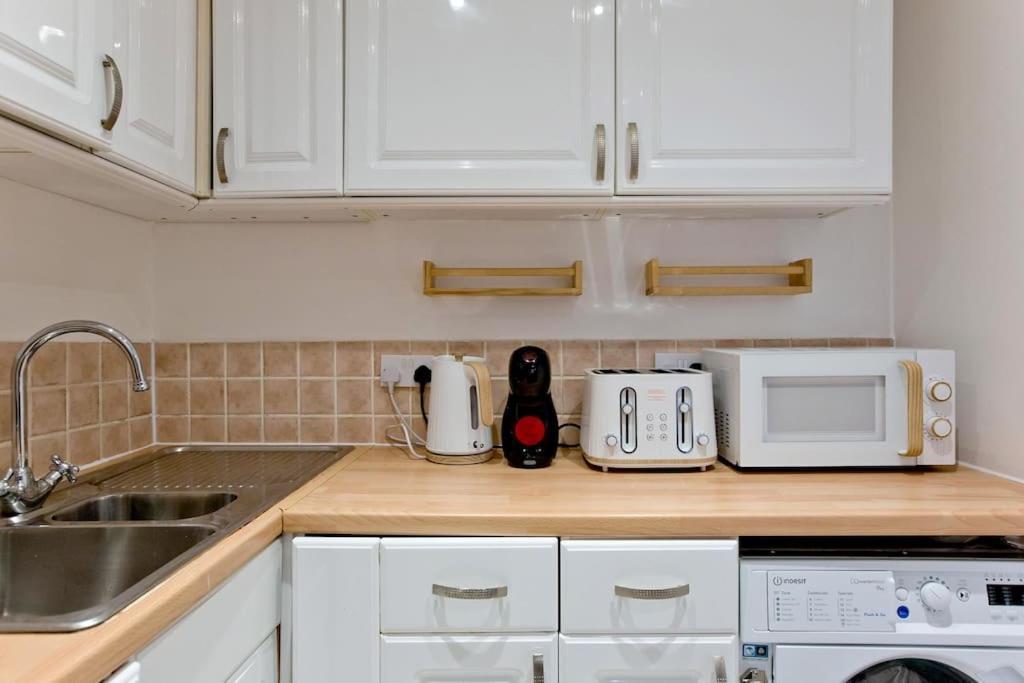 Imperial Hogarth Road Apartment -4Th Floor London Exterior photo